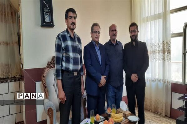 دیدار مدیر آموزش و پرورش فلاورجان با آزادگان دوران دفاع مقدس