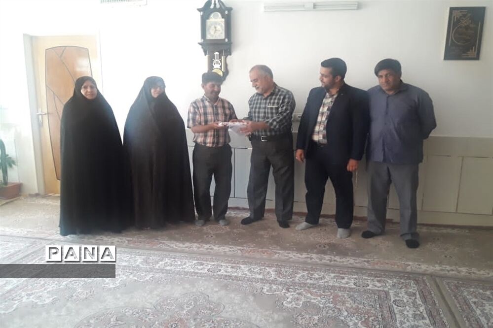 دیدار مدیر آموزش و پرورش فلاورجان با آزادگان دوران دفاع مقدس