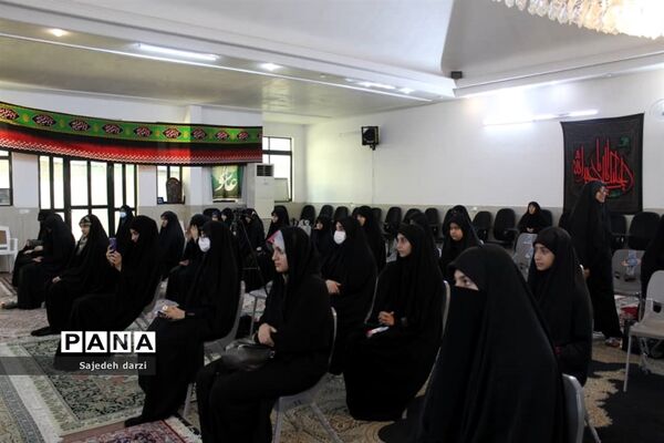 تقدیر از خادمان موکب دختران حسین