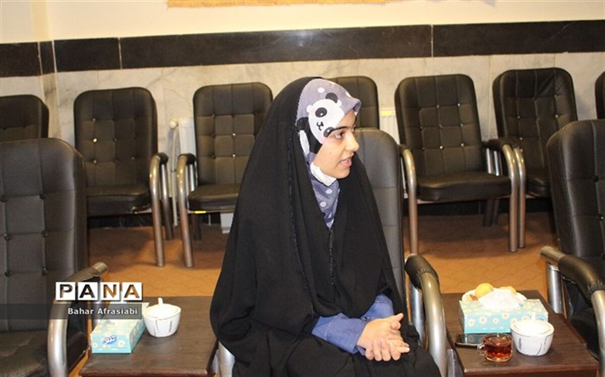 بیان دغدغه‌ها و خواسته‌های دانش‌آموزان عضو مجمع دانش‌آموزی و مربیان پیشتاز