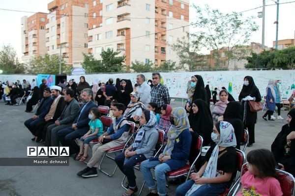 نمایشگاه استانی هفت در هفت در کانون سراج