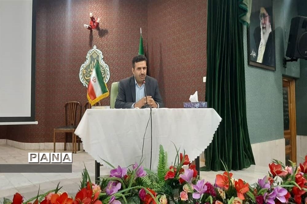 نشست هم‌اندیشی حوزه معاونت پرورشی و فرهنگی استان البرز