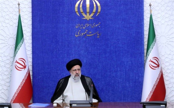 اجرای منظومه فکری امام و رهبری کشور را به سمت قله‌های پیشرفت رهنمون خواهد کرد