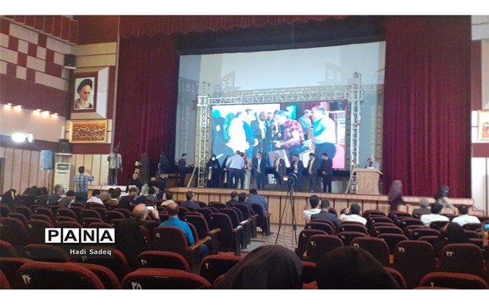 درخشش معلمان مراغه‌ای در رویداد علمی فناورانه کشور