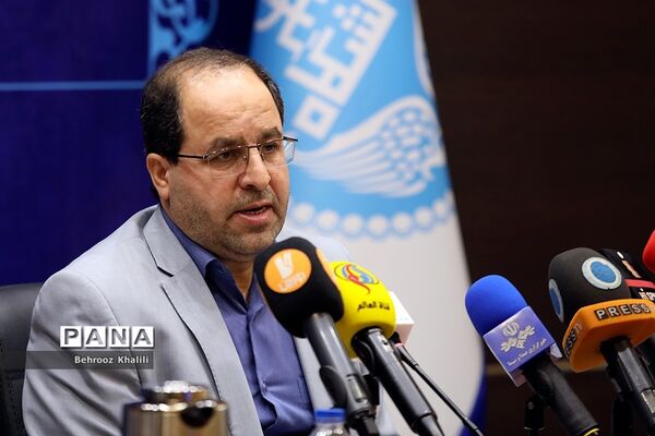نشست‌ خبری رئیس دانشگاه تهران
