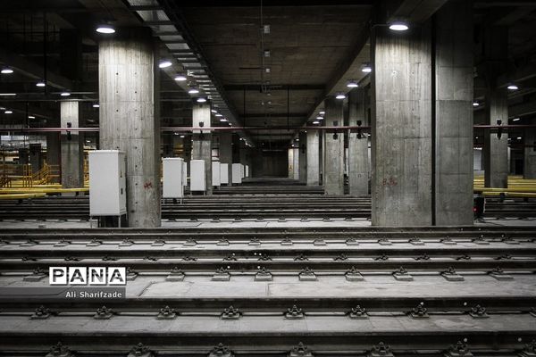 آیین بهره‌برداری از بزرگترین پایانه زیرزمینی قطارهای شهری در کشور