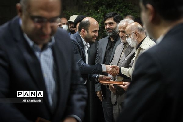 آیین بهره‌برداری از بزرگترین پایانه زیرزمینی قطارهای شهری در کشور