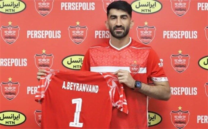 علیرضا بیرانوند: هواداران پرسپولیس مراقب دشمنان باشند