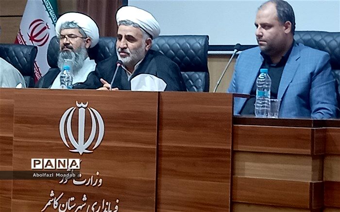 افراد خبره باید سکاندار دادستانی هر منطقه باشند