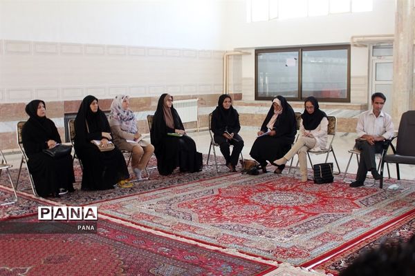 جلسه هماهنگی کمیته‌های اردوی ملی قطبی دانش‌آموزان پیشتاز قطب 5 آذربایجان غربی