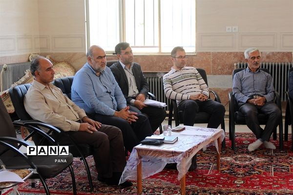 جلسه هماهنگی کمیته‌های اردوی ملی قطبی دانش‌آموزان پیشتاز قطب 5 آذربایجان غربی