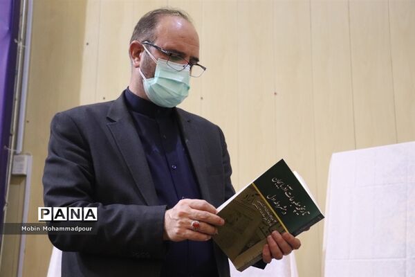 نشست خبری استاندار آذربایجان شرقی به‌مناسبت هفته دولت