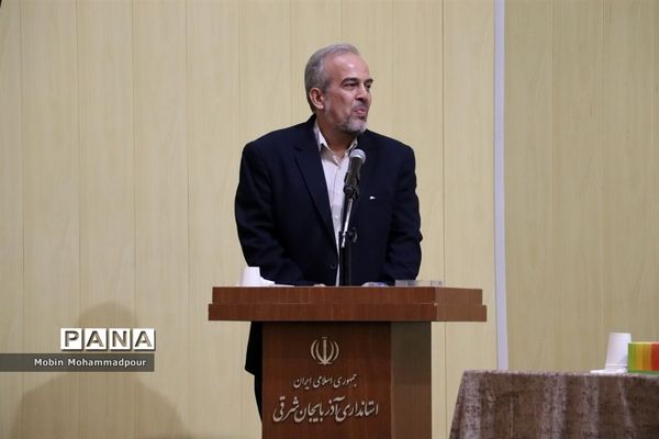 نشست خبری استاندار آذربایجان شرقی به‌مناسبت هفته دولت