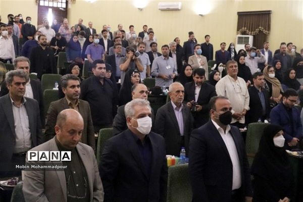 نشست خبری استاندار آذربایجان شرقی به‌مناسبت هفته دولت