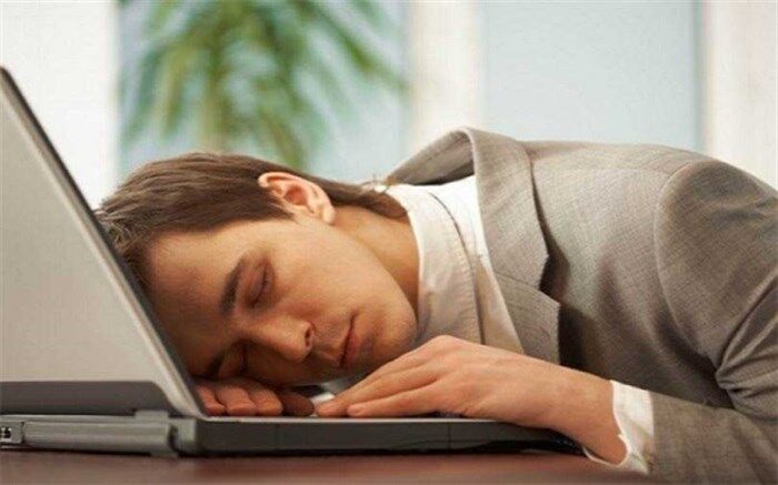 چرا صبح‌ها احساس کسالت داریم؟