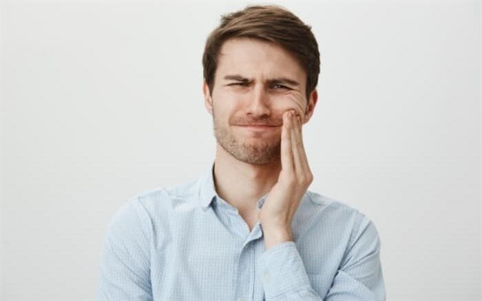 برای درد دندان چه خوراکی‌هایی مضر و مفید است؟