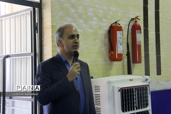 آغاز مسابقات شطرنج دانش‌آموزان دختر در شهرکرد