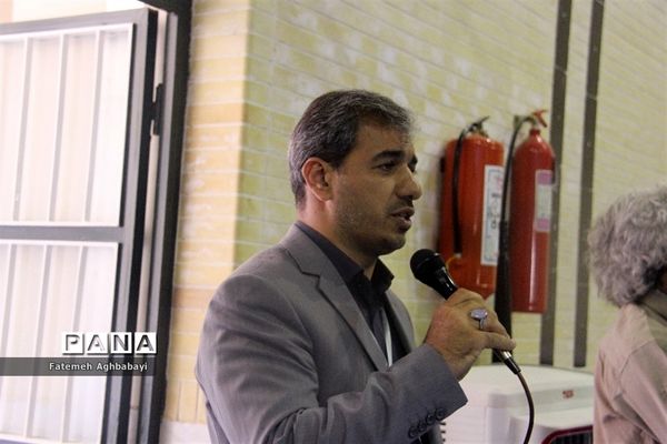 آغاز مسابقات شطرنج دانش‌آموزان دختر در شهرکرد