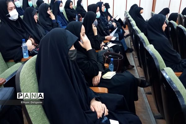 همایش پیرامون مسائل نوجوانان در شوشتر