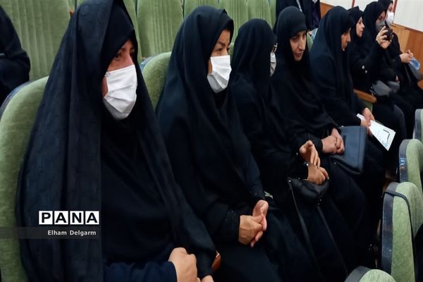 همایش پیرامون مسائل نوجوانان در شوشتر