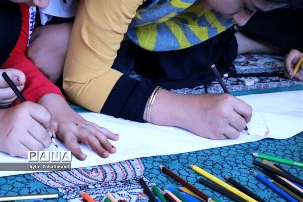 برگزاری اردوی جهادی پزشکی دبیرستان شهید‌بهایی در شهرستان رباط‌کریم
