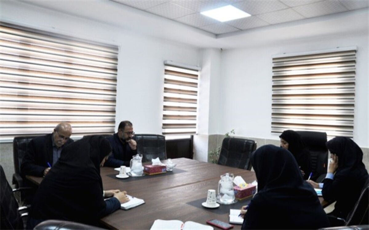 از ظرفیت‌های کانون برای توانمندسازی معلمان پیش‌دبستانی و ابتدایی استفاده می‌شود