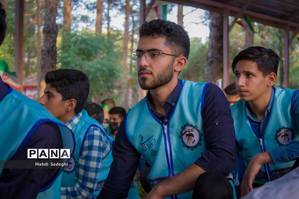 پذیرش دانش‌آموزان دراردوی قطبی اعضای سازمان دانش‌آموزی - قطب اصفهان -۲
