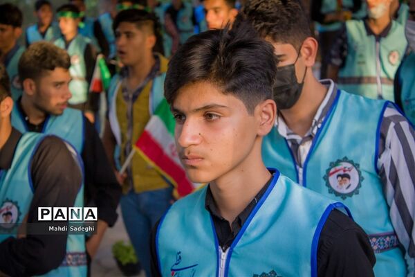 پذیرش دانش‌آموزان دراردوی قطبی اعضای سازمان دانش‌آموزی - قطب اصفهان -۲