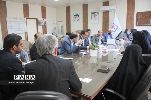 جلسه هماهنگی همایش دختران فاطمی رهروان زینبی در بوشهر