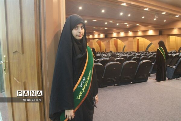 برگزاری همایش دختران مکتبی در قم