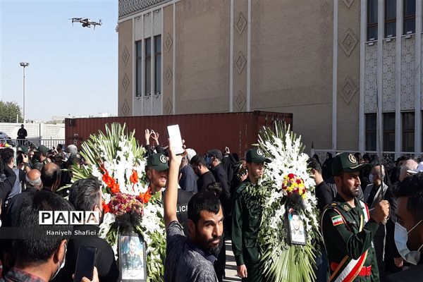 مراسم تشییع پیکر دو شهید جوان امنیت در حرم مطهر شاهچراغ (ع)