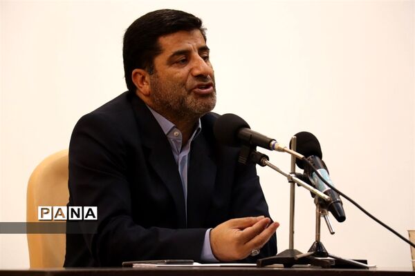 نشست مطبوعاتی مدیرکل جهاد کشاورزی آذربایجان شرقی با اصحاب رسانه