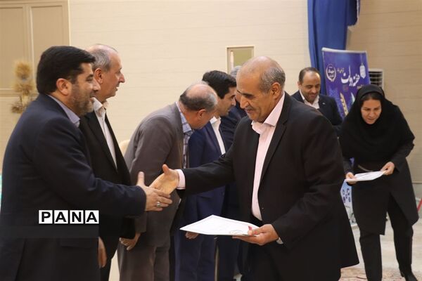 نشست مطبوعاتی مدیرکل جهاد کشاورزی آذربایجان شرقی با اصحاب رسانه