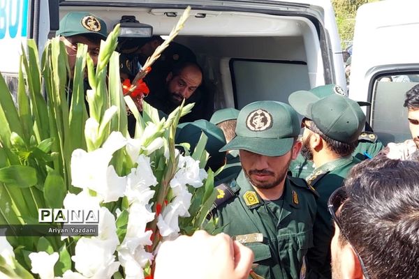 تشییع و تدفین دو شهید جوان امنیت در شیراز
