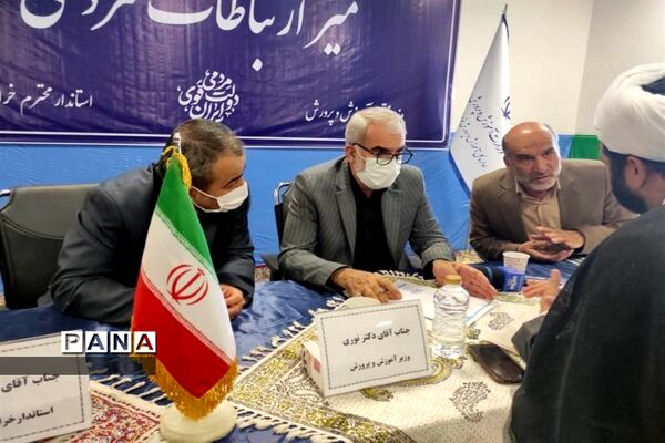 حضور وزیر آموزش و پرورش کشور درمصلای بیرجند و دیدار با مردم