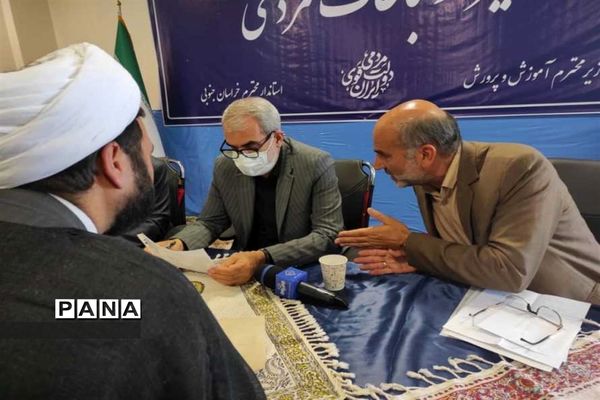 حضور وزیر آموزش و پرورش کشور درمصلای بیرجند و دیدار با مردم