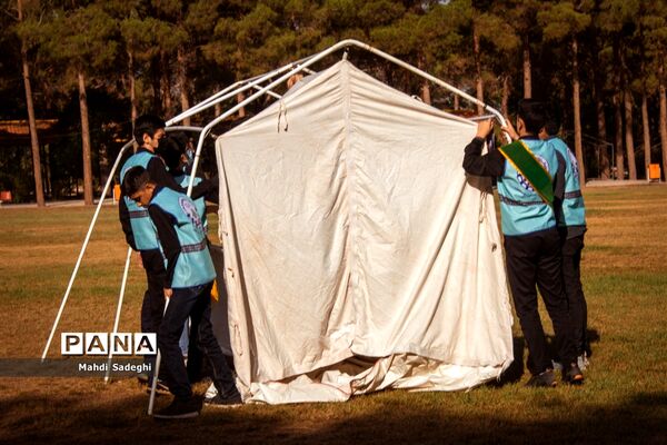 کارگاه‌های آموزشی دومین روز اردوی قطبی اعضای سازمان دانش‌آموزی