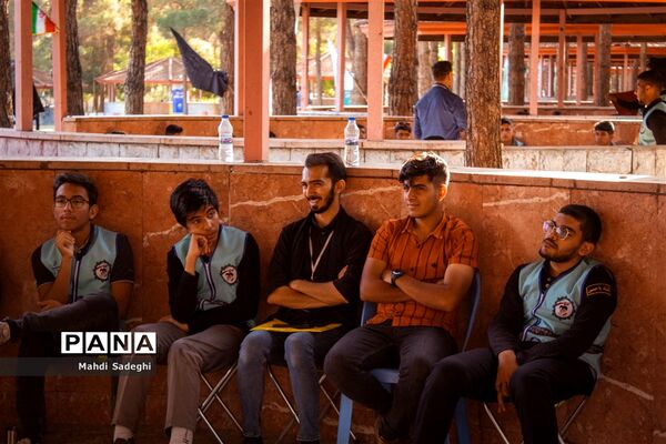 کارگاه‌های آموزشی دومین روز اردوی قطبی اعضای سازمان دانش‌آموزی