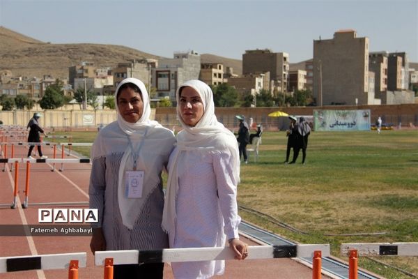 برگزاری روز سوم مسابقات دانش‌آموزی دختر سراسر کشور در شهرکرد