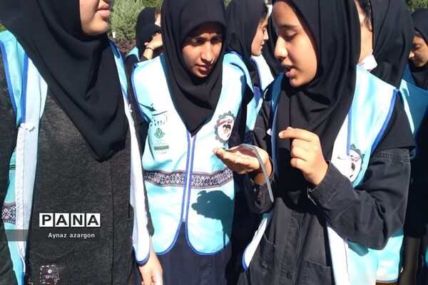 حضور دانش‌آموزان در کلاس‌های آموزشی اردوی قطبی در گلستان