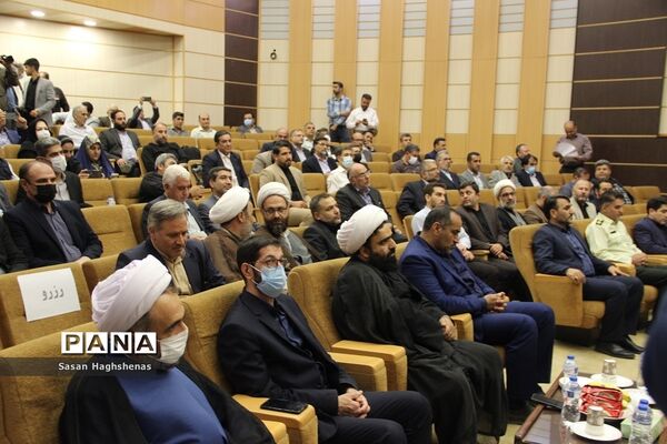 جلسه شورای اداری با حضور وزیر نیرو درشهرستان اسلامشهر
