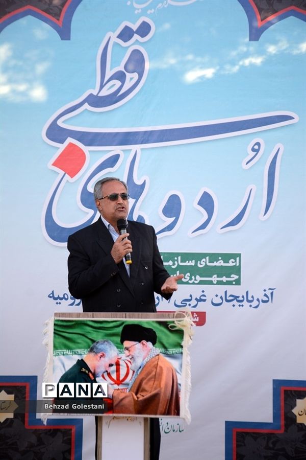 آیین افتتاحیه قطب 5 اردوهای قطبی اعضای سازمان دانش آموزی در ارومیه