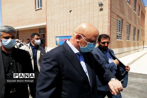 افتتاح مدرسه خیرساز فاطمه زهرا (س)  و بازدید از دو پروژه پزشکی و تحصیلی در شهرستان کازرون