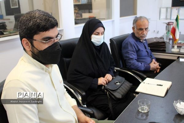 نشست تخصصی نمایندگان مدارس راهیان کوثر بوشهر