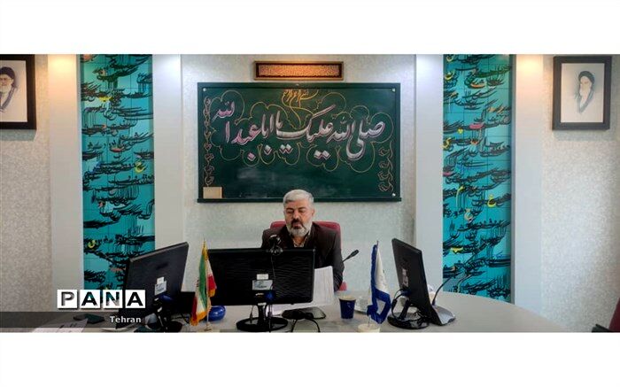 مدارس باید به سمت مردمی‌سازی پیش رود