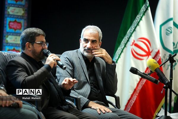 همایش «مداحان تعلیم و تربیت» در حرم مطهر امام خمینی(ره)