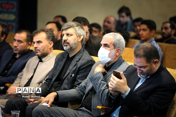 همایش «مداحان تعلیم و تربیت» در حرم مطهر امام خمینی(ره)