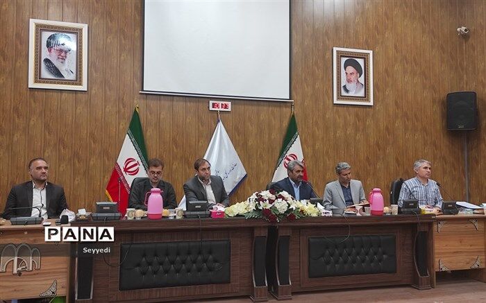 مسئولین آموزش و پرورش نیشابور پای صحبت خبرنگاران