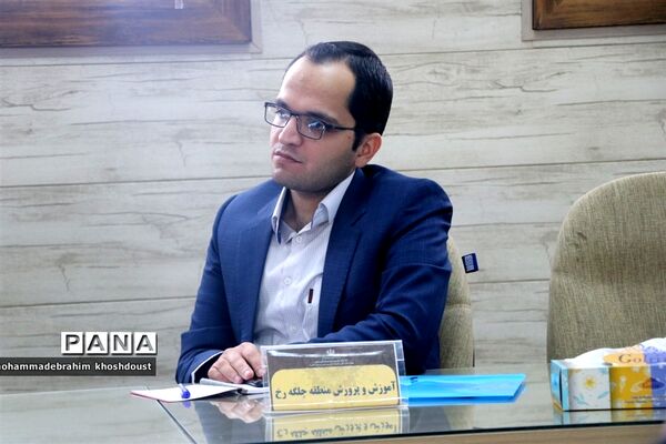 جلسه هم‌اندیشی روابط عمومی‌های قطب شهید برونسی به‌مناسبت هفته دولت