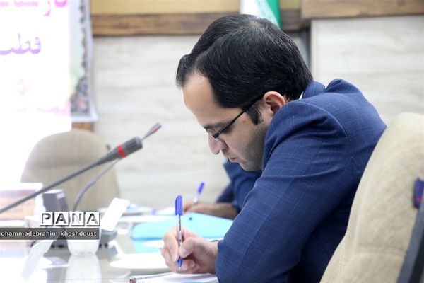 جلسه هم‌اندیشی روابط عمومی‌های قطب شهید برونسی به‌مناسبت هفته دولت